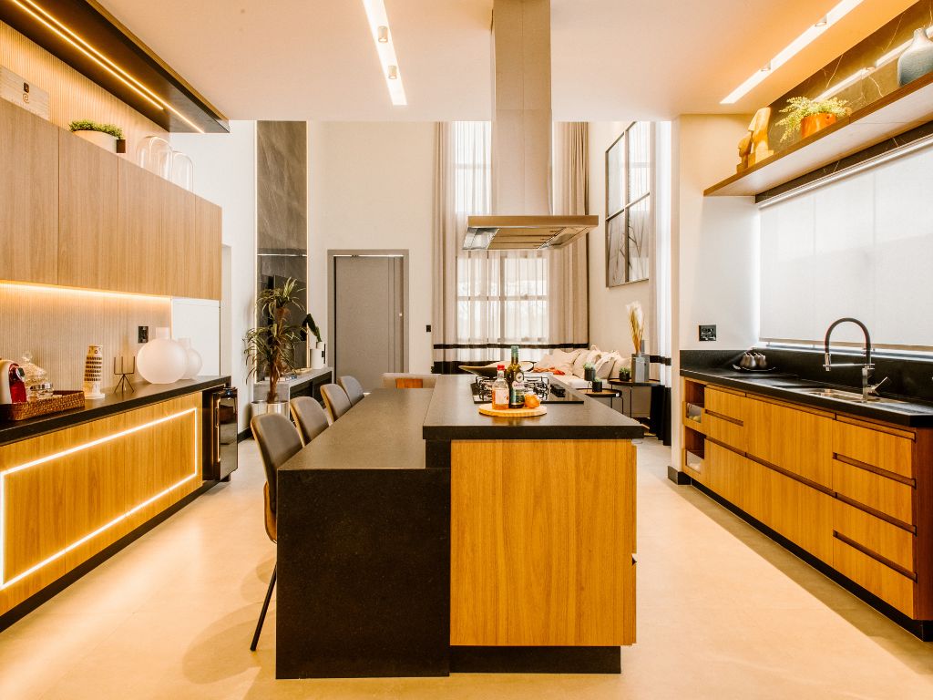 Uma cozinha moderna vai muito além de uma estética atual. Ela é o resultado de um projeto que une design inteligente, funcionalidade e estilo contemporâneo, com foco em praticidade e otimização de espaço.