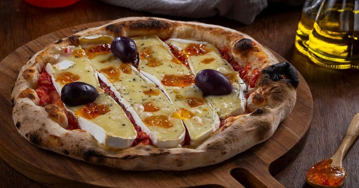 Entre os restaurantes na zona norte que conquistaram os amantes da boa pizza, a La Braciera Pizza Napoletana se destaca com folga.